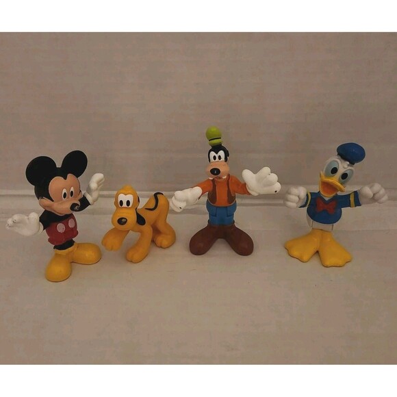 Mattel Mickey Mouse and Friends Bendable Figures 2013 Lot Of 4 - Picture 1 of 5